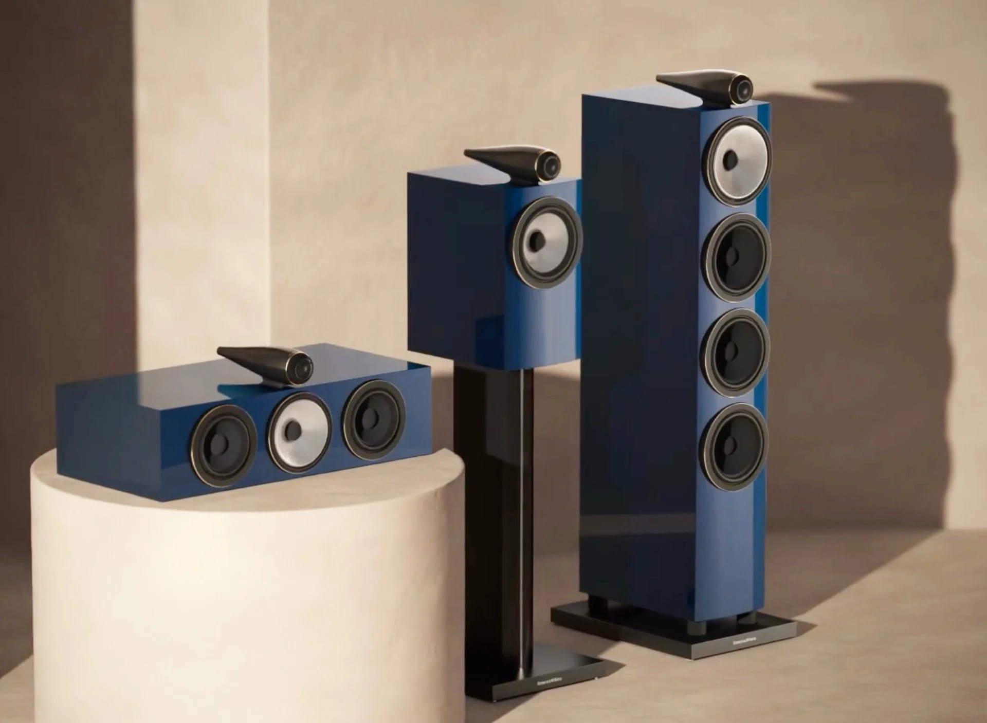 Listening room with integrated speakers