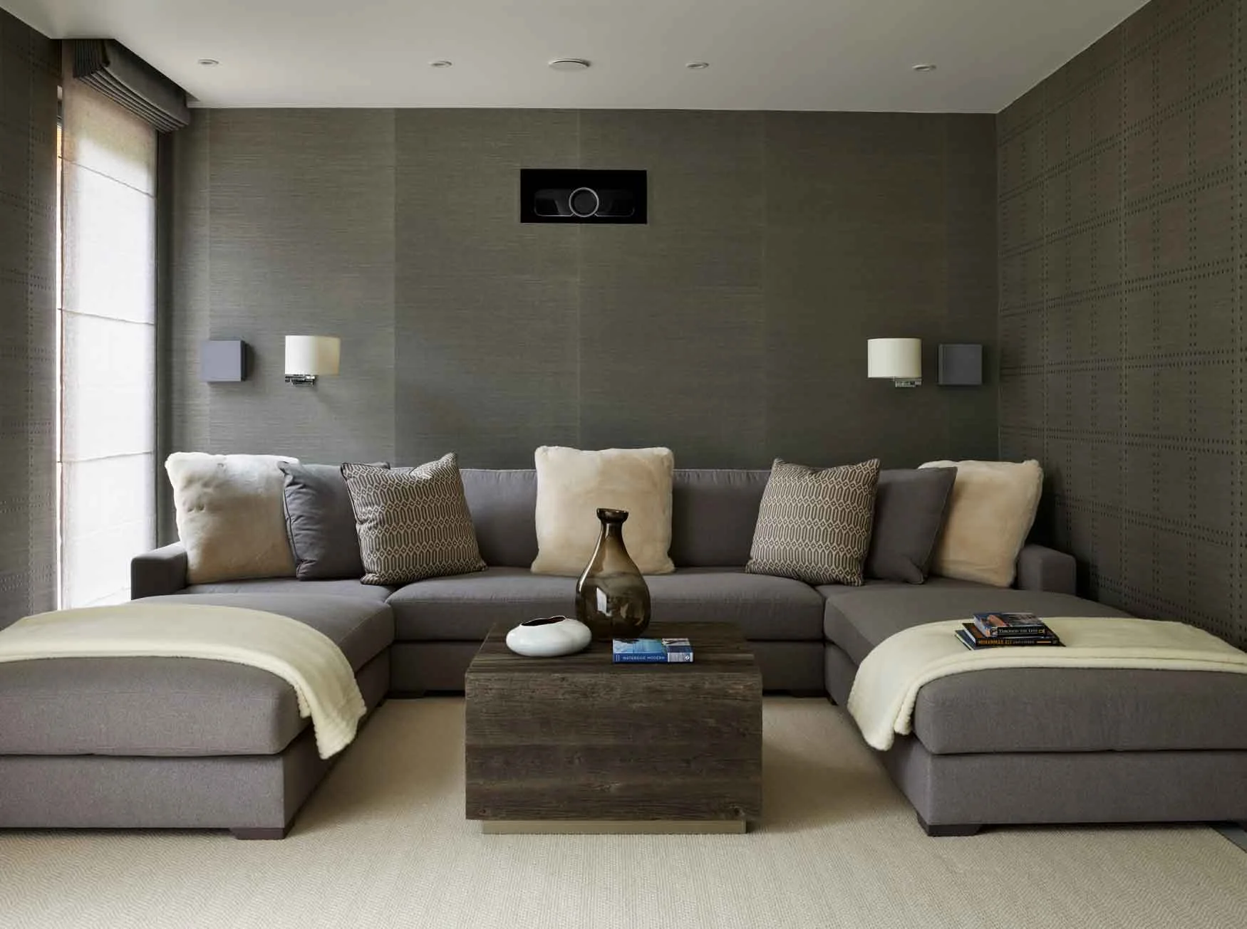 Poolhouse Lakes Cinema Room 2 Lutron Lig